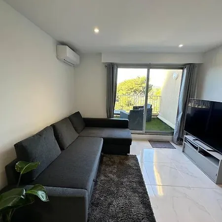 Апартаменты T2 Duplex Climatise Et Renove Avec Terrasses - Port Йер